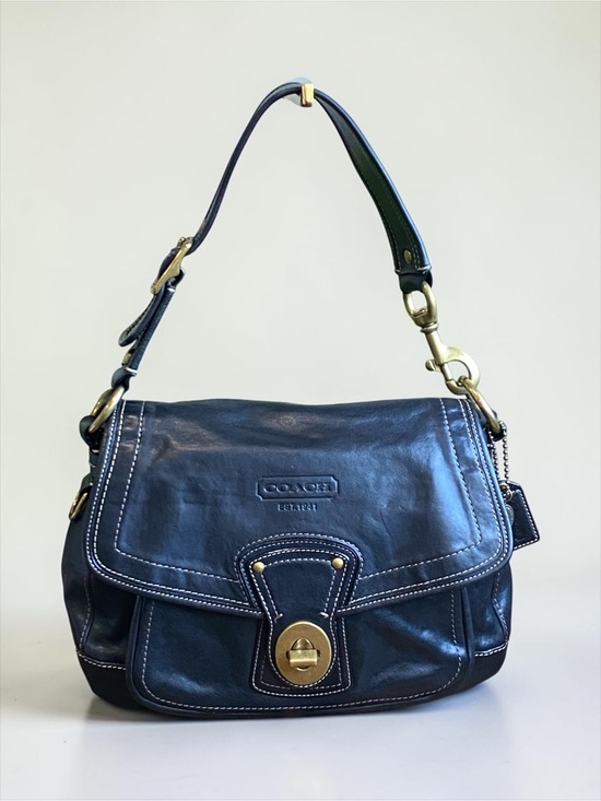 Coach Handbags - Coach Legacy Ali Y2K Shoulder Bag in Black